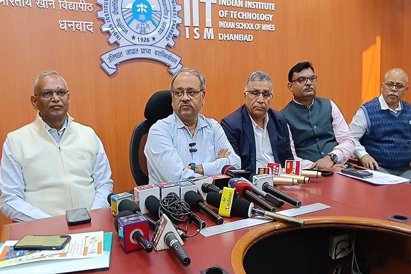 धनबाद :IIT (ISM) में 6 फरवरी से ट्रिपल आई कॉन्क्लेव व प्रदर्शनी, राज्यपाल करेंगे उद्घाटन