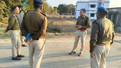 देवघर :  साइबर अपराध पर कसेगी नकेल, मिसरना व कोकराबाद में पुलिस पिकेट होंगे स्थापित