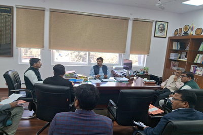 चेतावनी के बाद एक्शन मोड में स्वास्थ्य विभाग, निर्माण व खर्च में तेजी के निर्देश