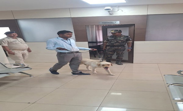 रांची सिविल कोर्ट को बम से उड़ाने की धमकी, एक दिन में तीन कोर्ट को आया ईमेल