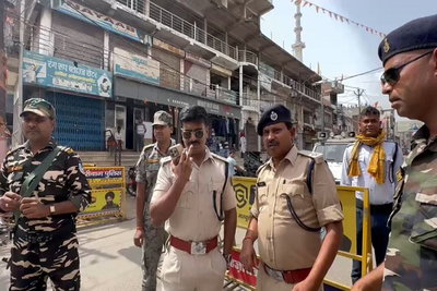 सड़क सुरक्षा को लेकर हजारीबाग पुलिस की माइकिंग, चार महीनों में 1000 से ज्यादा लाइसेंस निलंबित