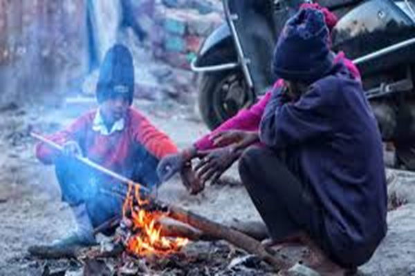 झारखंड : 12 फरवरी तक ठंड से राहत के आसार नहीं,  कांके में पारा 6.4°C  पहुंचा