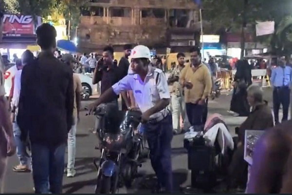 Jamshedpur News: ट्रैफिक पुलिस का महाअभियान: हर मोड़ पर सख्त पहरा, नियम तोड़ा तो खैर नहीं