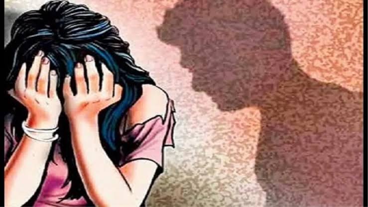 फेसबुक पर दोस्ती, कई बार दुष्कर्म, गर्भपात व ब्लैकमेल के आरोप,  झारखंड की युवती ने बिहार के युवक पर किया FIR