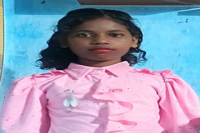 Latehar News :  सर्पदंश से किशोरी की मौत, सीओ ने चार लाख मुआवजा देने की कही बात