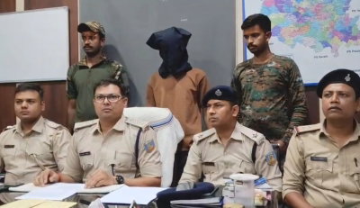 Deoghar News :  12.2 ग्राम ब्राउन शुगर के साथ एक युवक गिरफ्तार