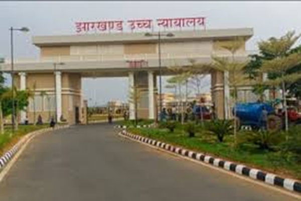 हाईकोर्ट का अल्टीमेटम, लोकायुक्त व NHRC अध्यक्ष की नियुक्ति जल्द करें, वरना कोर्ट देगा आदेश