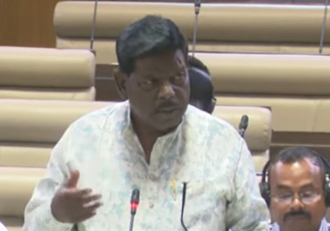 झारखंड विस :  अवैध अफीम की खेती का मुद्दा सदन में उठा, हेमलाल मुर्मू ने पुलिस की भूमिका पर उठाए सवाल