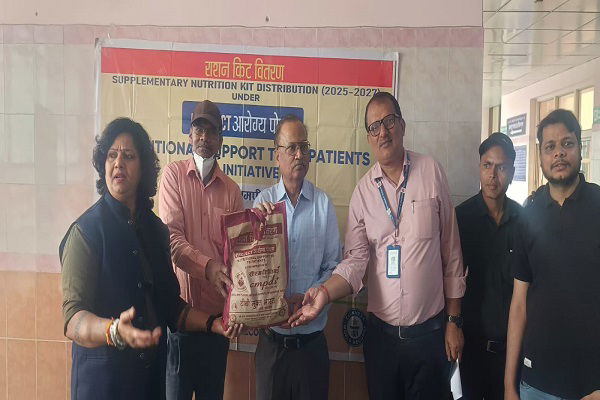 रांची: सदर अस्पताल में 300 टीबी मरीजों को मिला पोषण किट