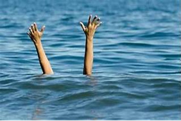 Dhanbad News :  तोपचांची झील में डूबकर दो युवकों की मौत