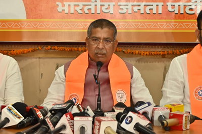 खुद के विधायक राज्य से बाहर,  और आरोप भाजपा पर- आदित्य साहू का कांग्रेस पर पलटवार