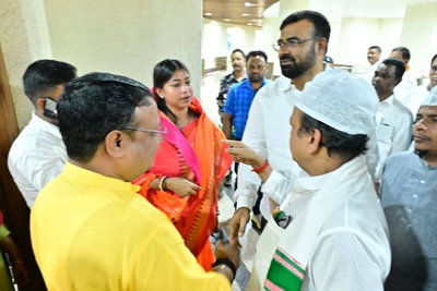 पहले अडानी-अंबानी, अब भाजपा नाथवानी को झारखंड पर थोप रही : इरफान अंसारी