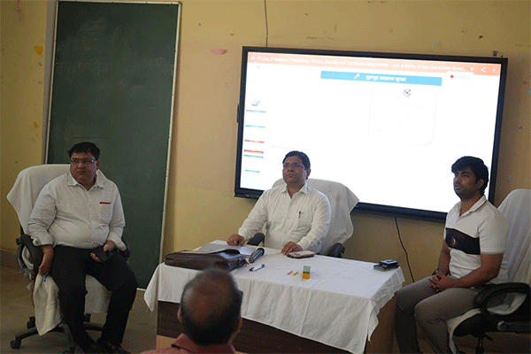 हजारीबाग : जनगणना 2027 के लिए फील्ड ट्रेनरों का प्रशिक्षण , डीसी ने दिए आवश्यक निर्देश