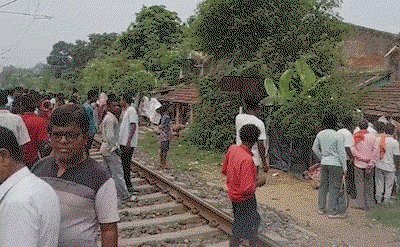 Jamshedpur News : अवैध संबंध के शक में युवक की पीट-पीटकर हत्या, आरोपी ने किया सरेंडर
