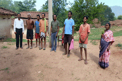 Latehar News : ROB निर्माण की मांग को ले कर माकपा व किसानों की पदयात्रा 15 को