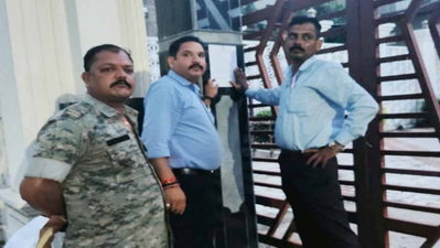 Ranchi News : बिना लाइसेंस चल रहा न्यू व्यू बैंक्वेट हॉल, सीलिंग की चेतावनी