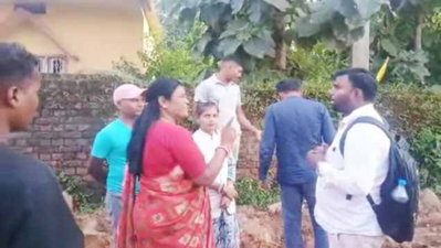गुमला में जुडको की लापरवाही पर भड़कीं नगर परिषद अध्यक्ष, पाइपलाइन टूटने से जलापूर्ति ठप