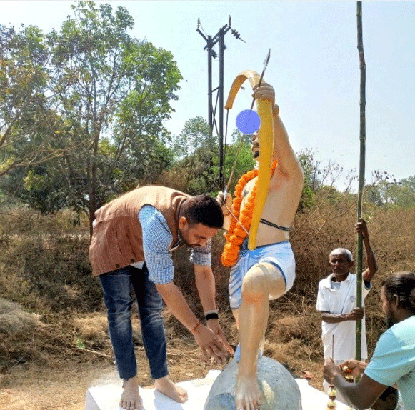 बहरागोड़ा: बाबा तिलका मांझी की जयंती पर पूर्व विधायक कुणाल षाड़ंगी ने दी श्रद्धांजलि