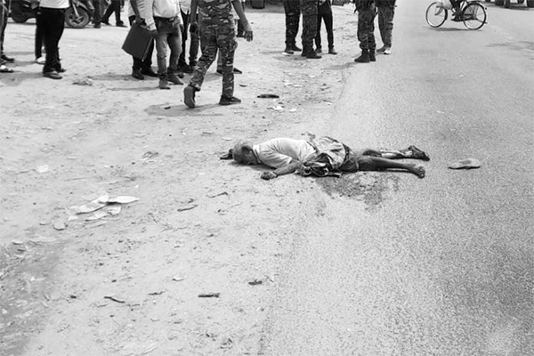 लातेहार में दो सड़क हादसे: वृद्ध की मौत, कारों की टक्कर में हताहत नहीं