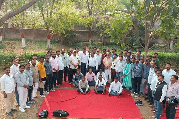 12 मार्च से मनरेगा कर्मियों की अनिश्चितकालीन हड़ताल