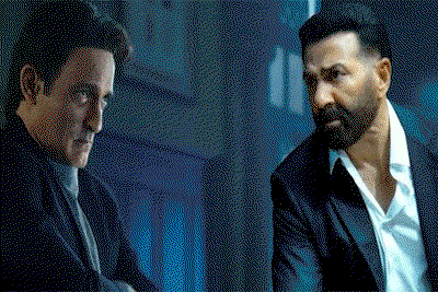Entertainment News : सनी देओल  की स्टारर फिल्म इक्का ओटीटी पर रिलीज,फीका पड़ा रहमान डकैत का जादू