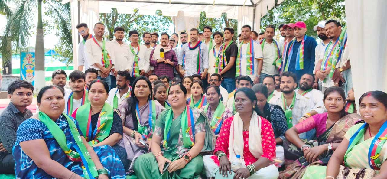 छात्रों पर कार्रवाई को लेकर सुदेश महतो बरसे, बोले- संवाद की मेज पर संवेदना और सड़क पर दमन
