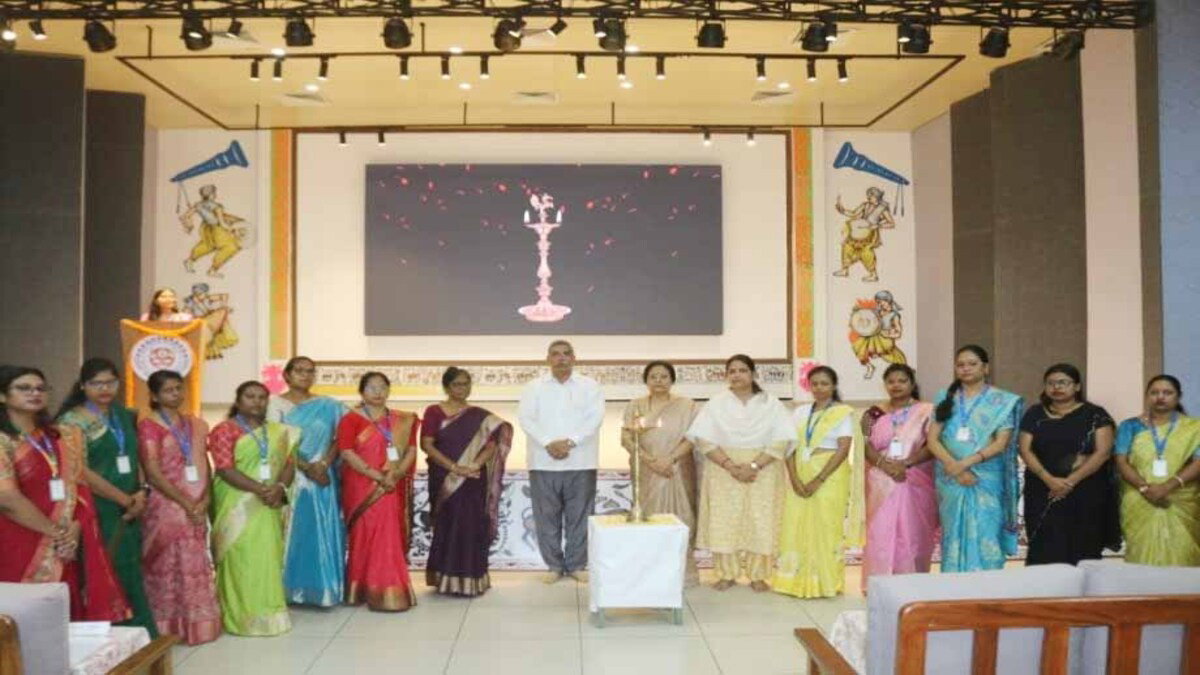 Ranchi : विश्व स्तनपान सप्ताह पर SBU में जागरूकता कार्यक्रम, मातृ-शिशु स्वास्थ्य में स्तनपान के महत्व पर चर्चा
