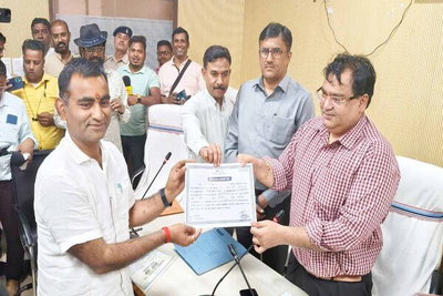 हजारीबाग नगर निगम के डिप्टी मेयर बने अविनाश यादव