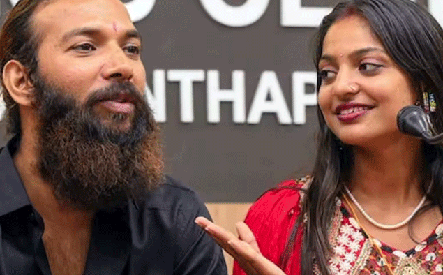 पति को छोड़कर भागीं वायरल गर्ल !,वीडियो शेयर कर फरमान ने मांगी लोगों से मदद