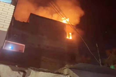 दरभंगा : खाना बनाते वक्त फटा सिलेंडर, पति-पत्नी व मासूम की जलकर मौत