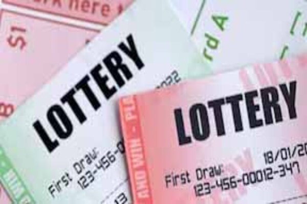 देवघर में धड़ल्ले से हो रही लॉटरी टिकट की बिक्री, पुलिस मौन