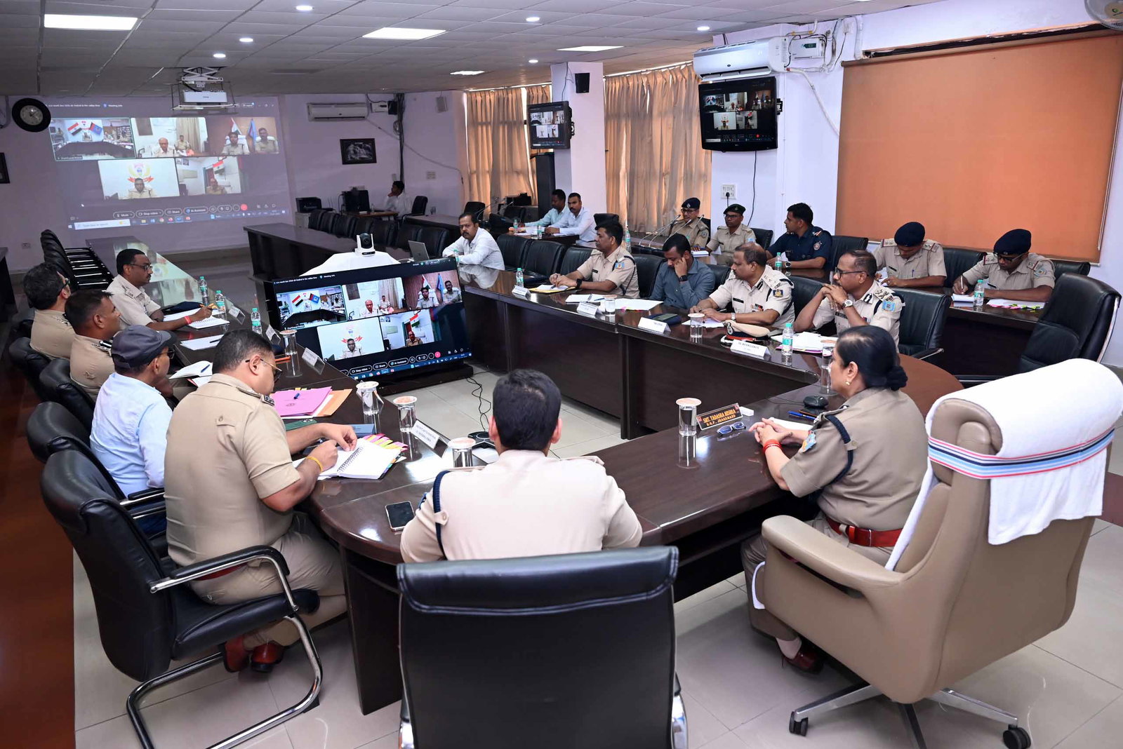 Jharkhand : श्रावणी मेला की सुरक्षा को लेकर DGP ने की समीक्षा, कड़े सुरक्षा इंतजाम के निर्देश