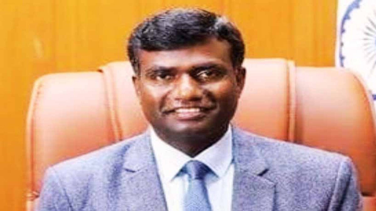 Ranchi News : DC मंजूनाथ भजंत्री 15 अगस्त को चार जगहों पर करेंगे झंडोतोलन