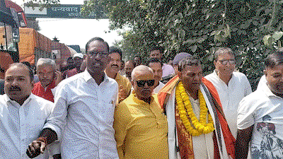Latehar News : नवनियुक्‍त राज्‍यपाल ब्रजमोहन राम का चंदवा में स्‍वागत किया गया