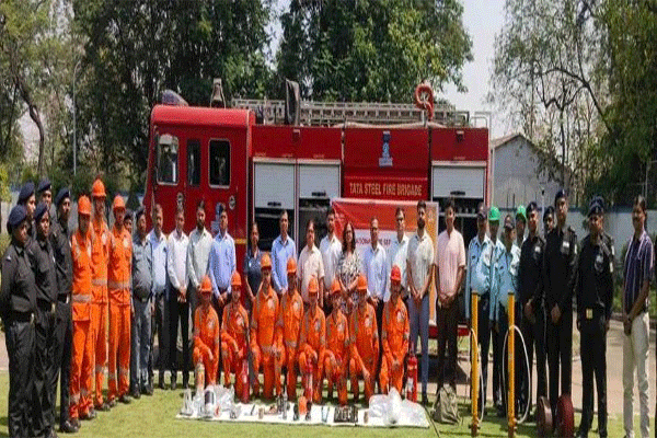 धनबाद : अग्निशमन सेवा सप्ताह की शुरुआत, टाटा स्टील ने लिया संकल्प