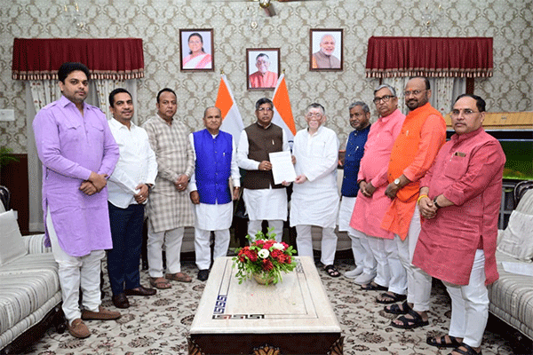 JSSC उत्पाद सिपाही परीक्षा के पेपरलीक पर भाजपा ने की CBI जांच की मांग