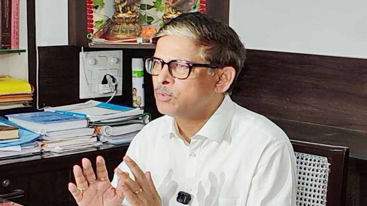 JSSC-CGL पेपर लीक की जांच पर अधिवक्ता अजीत कुमार ने उठाए गंभीर सवाल