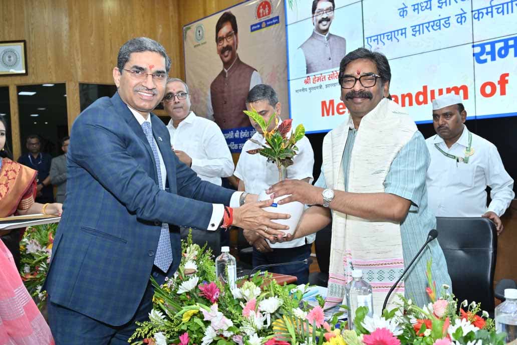 सैलरी पैकेज डील से राहत, CM हेमंत बोले- अब बिना डर के काम करेंगे स्वास्थ्यकर्मी