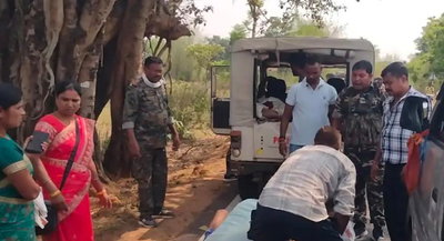 गुमला में कार-बाइक की टक्कर, जनगणना ड्यूटी पर जा रहे दो शिक्षकों की मौत