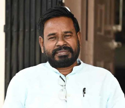 सीएम आवास में महागठबंधन विधायकों को वोटिंग का दिया गया प्रशिक्षण, सभी एकजुट : चंद्रदेव महतो