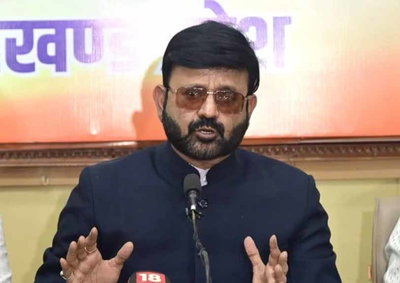 क्या स्वास्थ्य मंत्री अब रिक्शा से अस्पतालों तक खून पहुंचाएंगे: प्रतुल शाहदेव