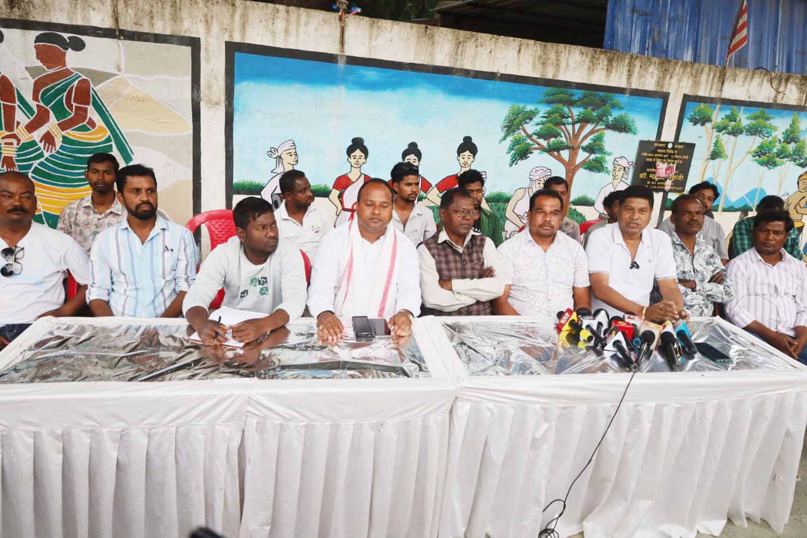 डीजे साउंड छोड़ ढोल, नगाड़ा व मांदर के साथ सरहुल शोभायात्रा निकालने की अपील