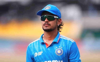Cricket News: ईशान किशन ने बनाया रिकॉर्ड, धोनी को छोड़ा पीछे