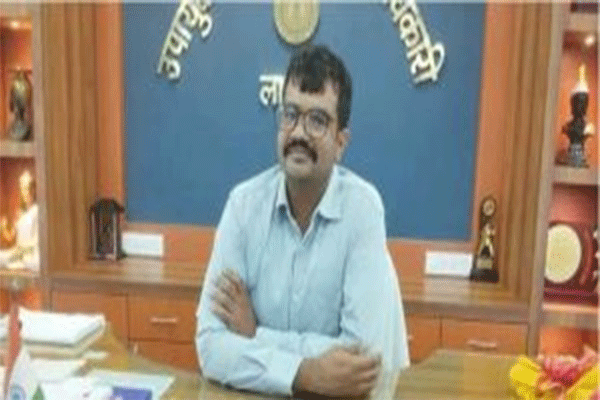 लातेहार :  सकारात्मक छवि छोड़ कर जा रहे हैं उपायुक्त उत्कर्ष गुप्ता