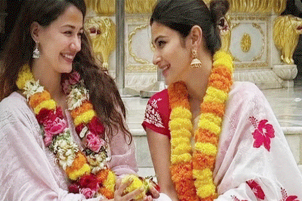 Entaertainment News  : मौनी -दिशा  की वायरल पोस्ट निकली फर्जी, जानें सच