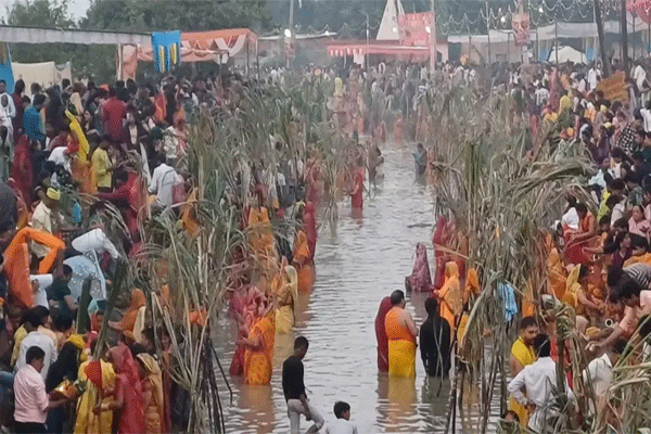 पटना : चैती छठ की तैयारी तेज, 54 घाटों पर सुरक्षा के कड़े इंतजाम