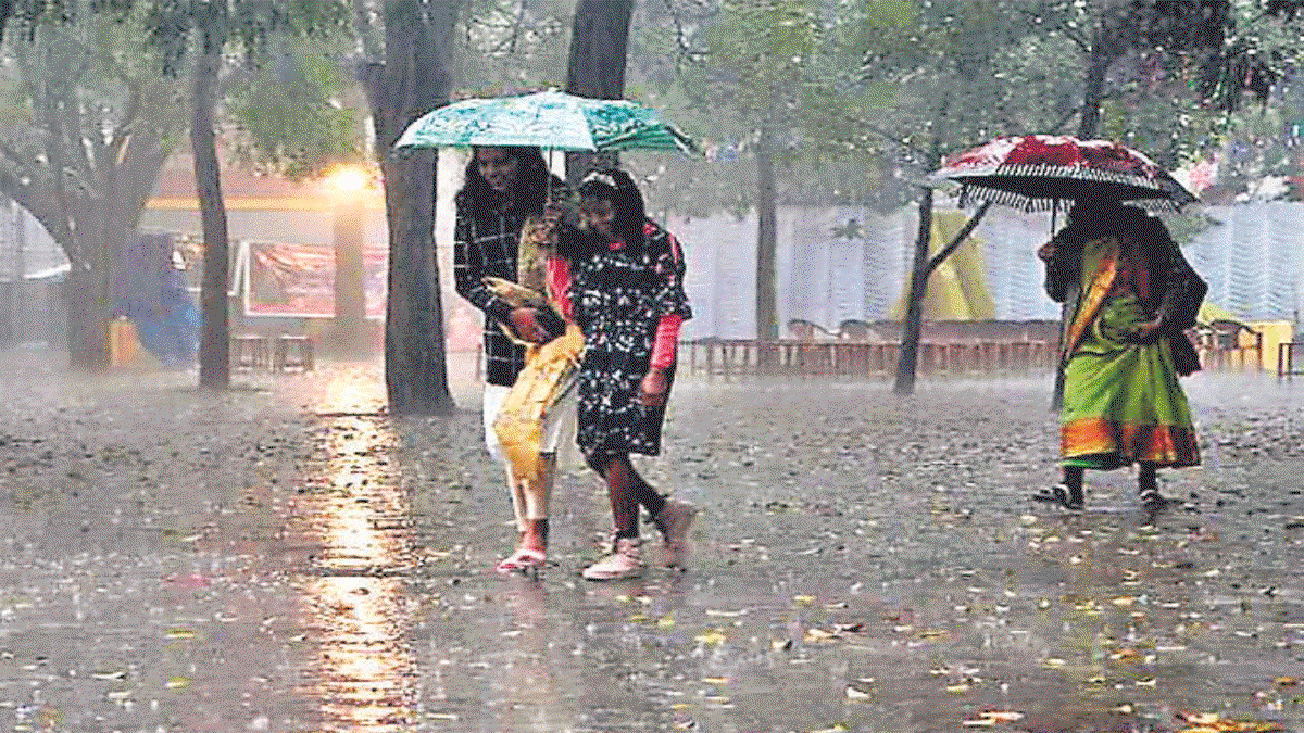 Jharkhand weather : 6 जिलों में भारी बारिश की चेतावनी ,40 किमी रफ्तार से चलेंगी हवाएं