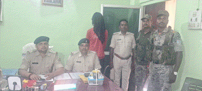 Chatra News : ब्राउन शुगर के खिलाफ पुलिस का एक्शन, एक गिरफ्तार