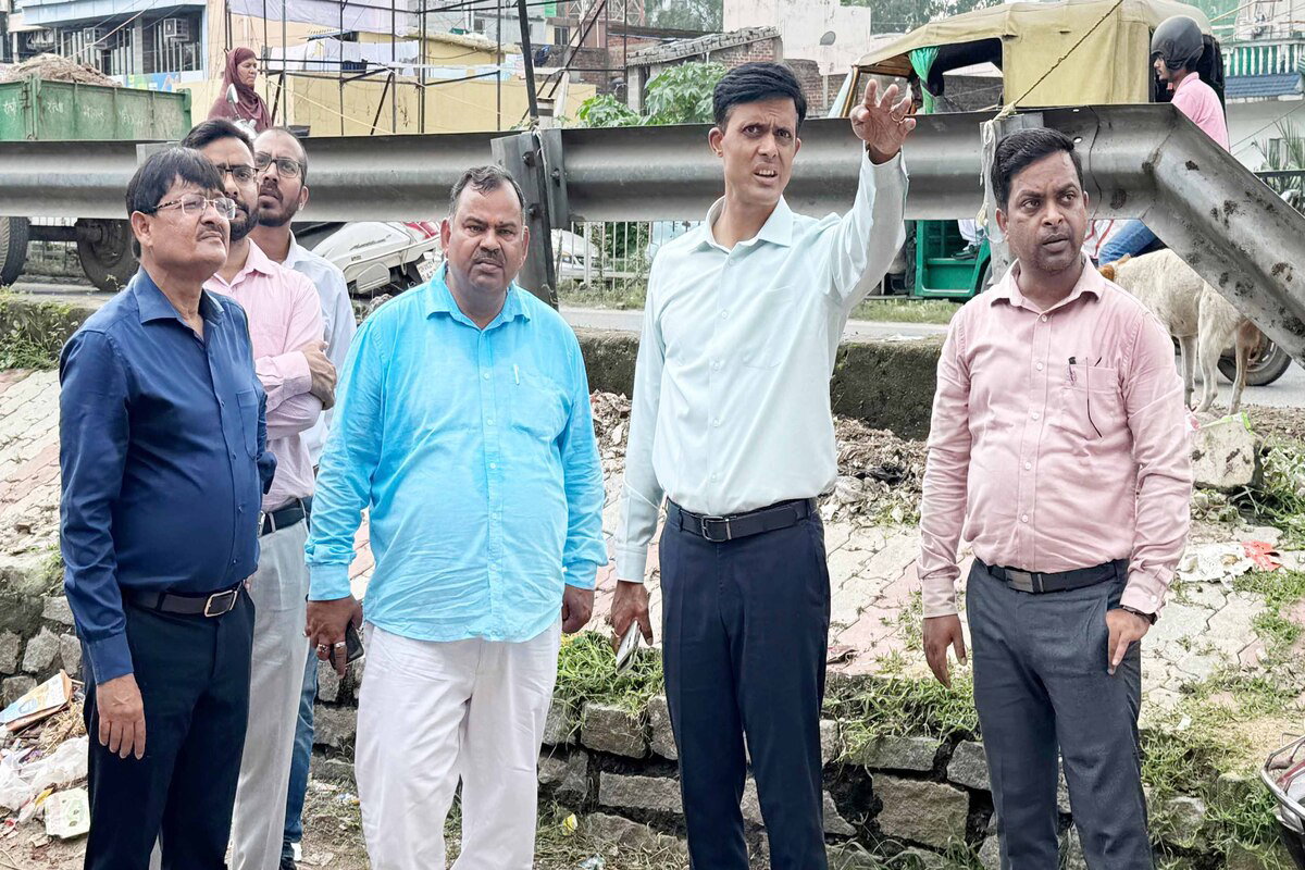 Ranchi : निगम ने मनीटोला में सरकारी जमीन का किया निरीक्षण, 5 एकड़ भूमि से अतिक्रमण हटाने के निर्देश