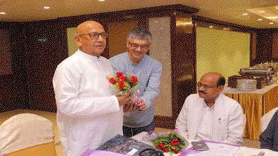 Jamshedpur News : सरयू राय बने IIBM व जाकिर हुसैन शिक्षण संस्थान समूह के मुख्य संरक्षक